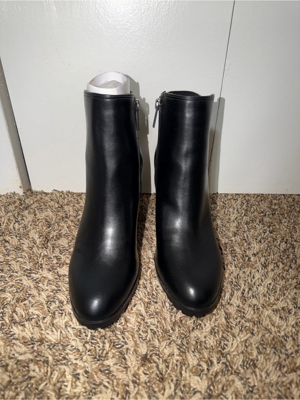 Unisa Black Smooth Leather Zip Ankle Boots